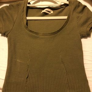 URBAN OUTFITTERS olive green top